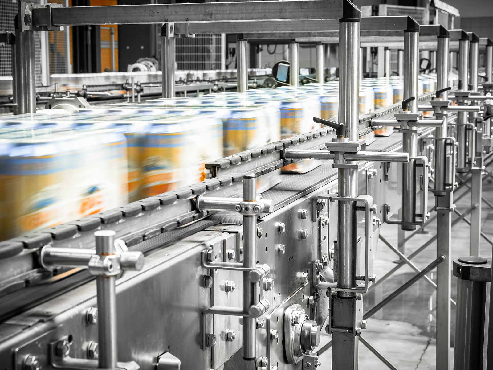 Cans moving on a processing line